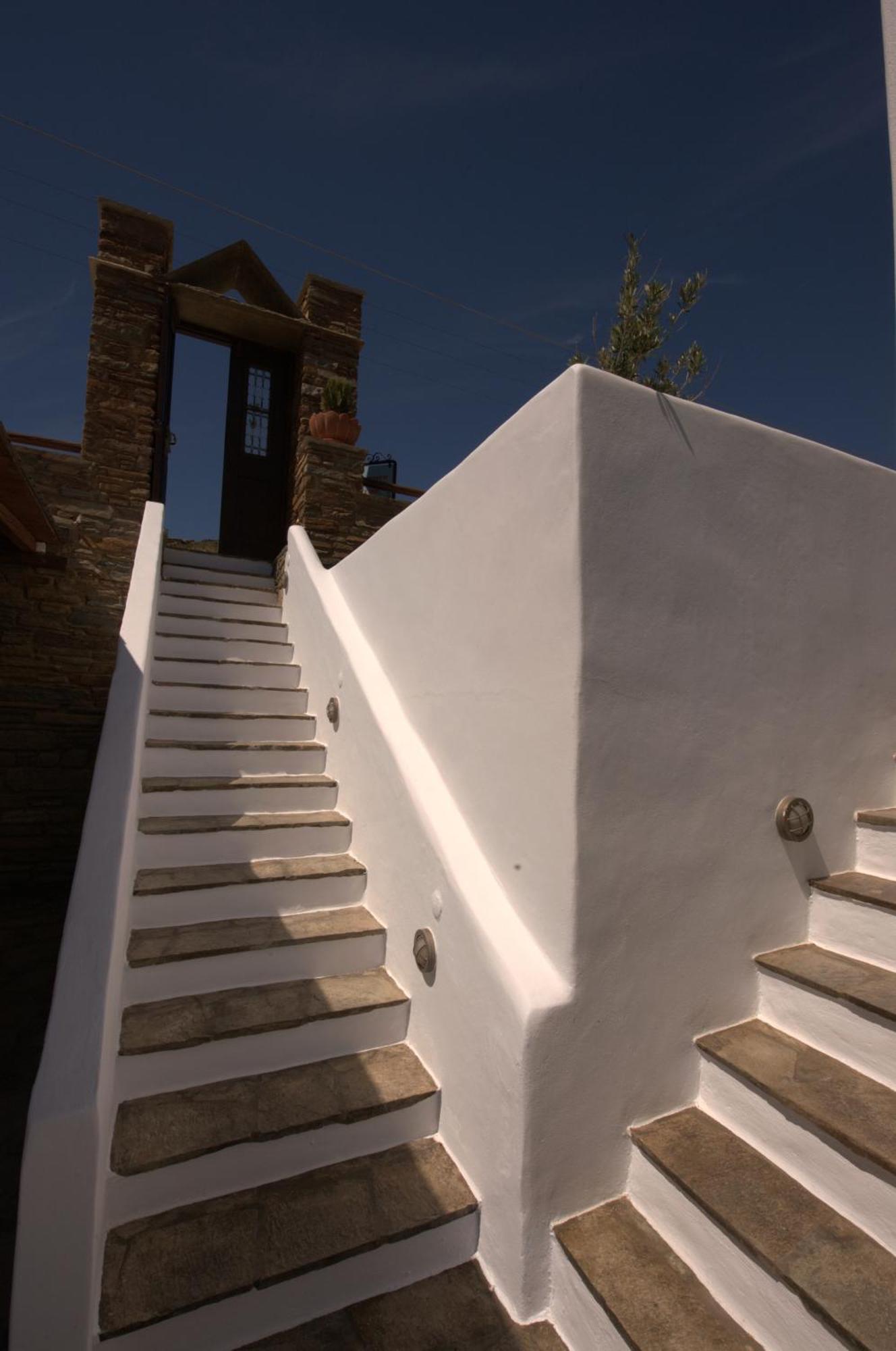 Summer Time - Tinos Apartments อจิออสซอสติส ภายนอก รูปภาพ