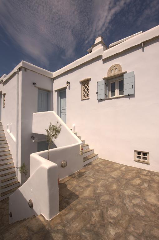Summer Time - Tinos Apartments อจิออสซอสติส ภายนอก รูปภาพ