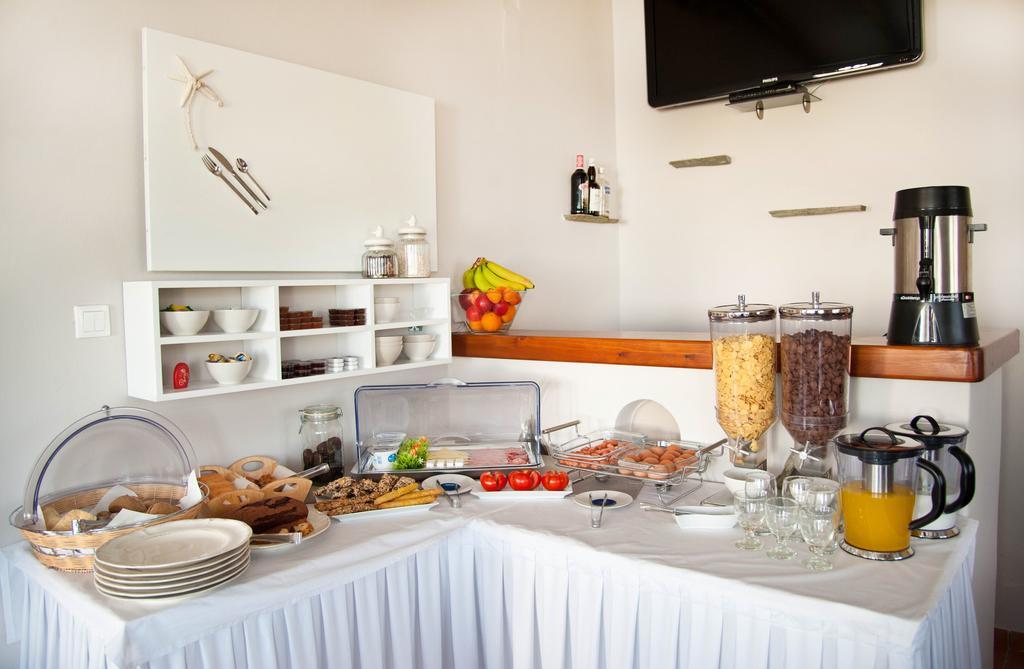 Summer Time - Tinos Apartments อจิออสซอสติส ภายนอก รูปภาพ