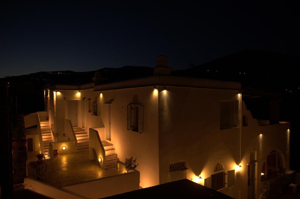 Summer Time - Tinos Apartments อจิออสซอสติส ภายนอก รูปภาพ