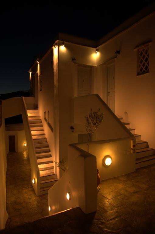 Summer Time - Tinos Apartments อจิออสซอสติส ภายนอก รูปภาพ