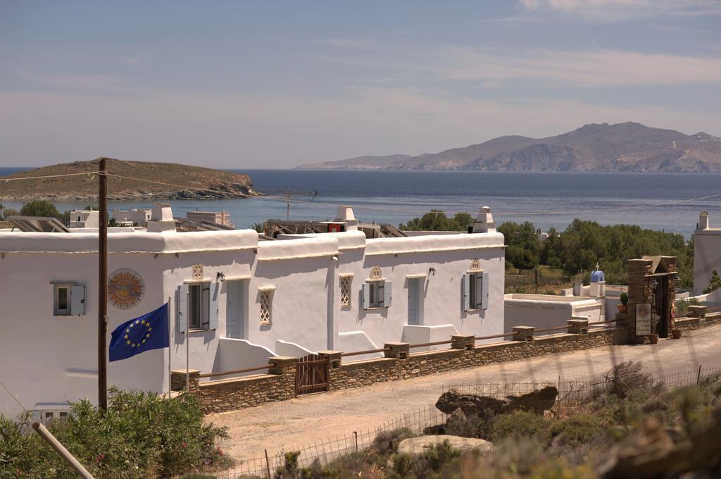 Summer Time - Tinos Apartments อจิออสซอสติส ภายนอก รูปภาพ